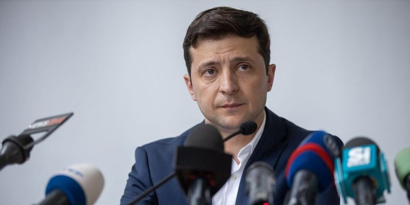 Зеленского возмутил факт получения одесским чиновником зарплаты, которая в 5 раз превышает президентскую
