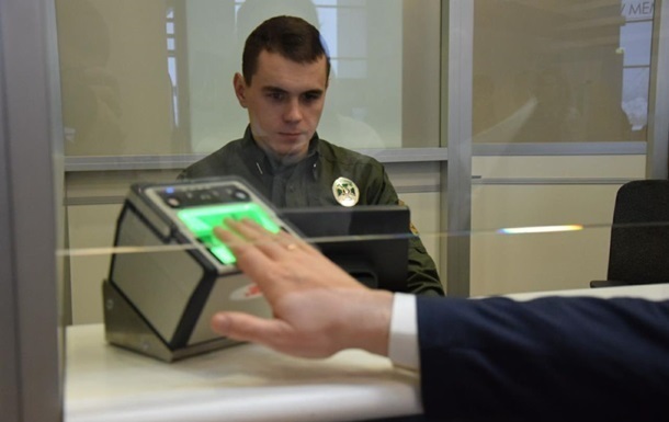 Украинские пограничники фиксируют резкий рост численности граждан с фальшивыми документами