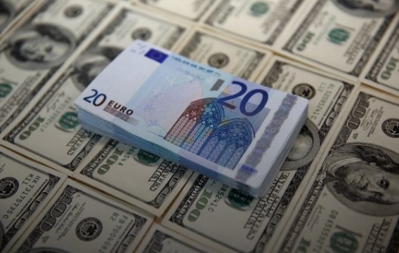 Такого не было уже давно: доллар подготовил украинцам сюрприз