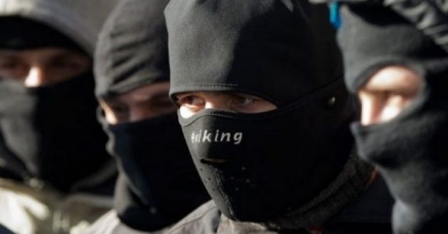 В Киев прорываются титушки: ситуация напряженная. ФОТО, ВИДЕО