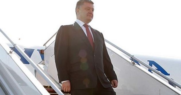 Порошенко отказался от охраны и улетел из Украины: СМИ узнали, куда
