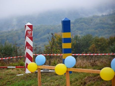 На границе Украины и Польши откроют КПП для пешеходов и велосипедистов