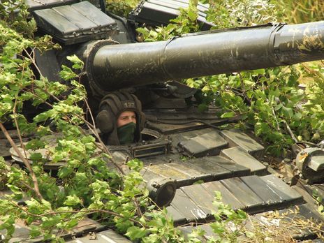 Боевики обстреляли позиции ООС на Донбассе: есть раненые
