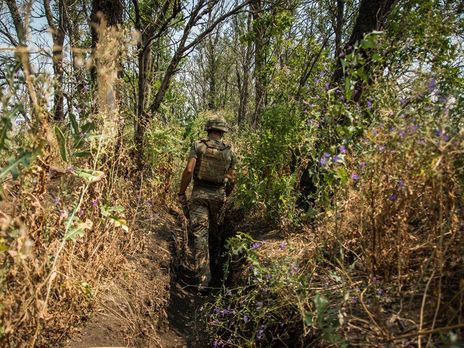Боевики 6 раз нарушили режим тишины на Донбассе: стреляли из минометов и стрелкового оружия