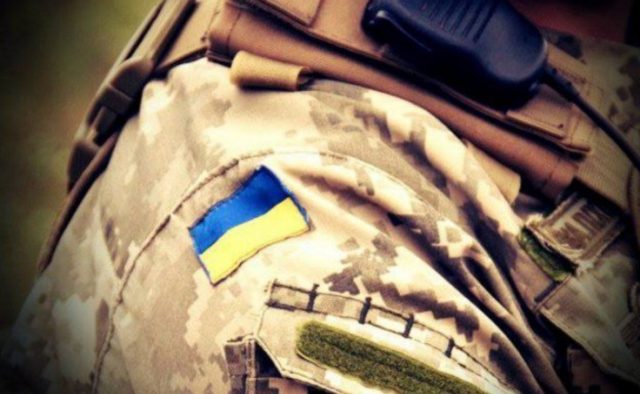 Генерал: «Україна живе у двох вимірах. Тих, хто не воював, не торкається біль втрати»