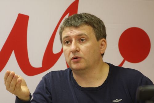 Дети Порошенко и одеялко Насирова: политолог Романенко рассказал, что затеял экс-президент