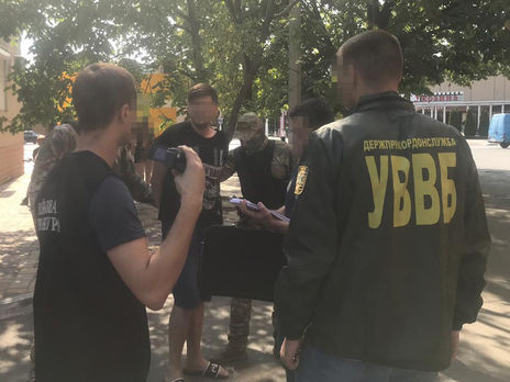 В Одесской области пограничник приторговывал наркотиками. Но недолго