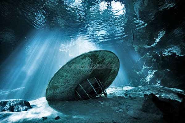 В Бермудском треугольнике нашли странные подводные объекты