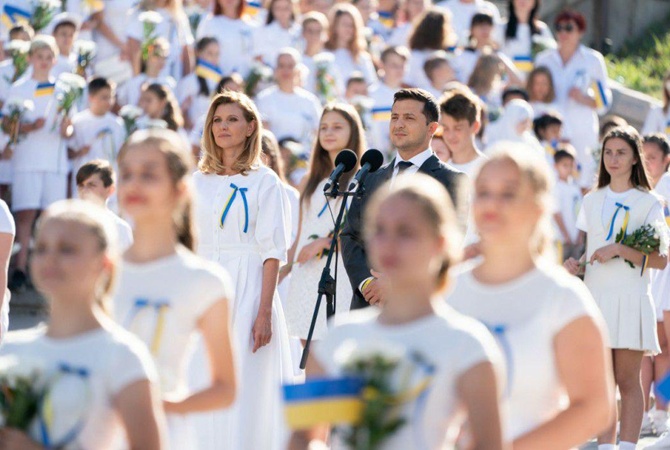 Во сколько Елене Зеленской обошёлся наряд на День Независимости