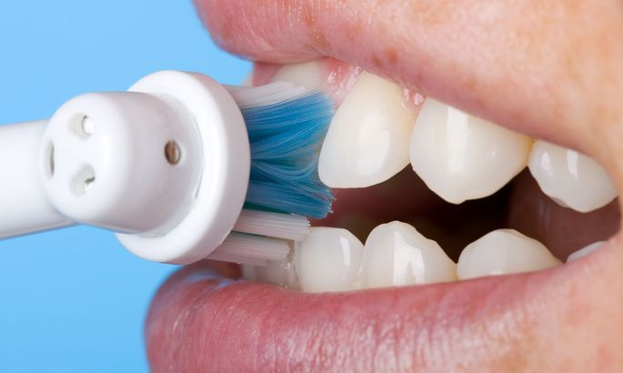 Стоматологи назвали семь самых вредных продуктов для зубов