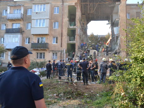 Трагедия в Дрогобыче. Под завалами обрушившегося дома нашли тела восьми погибших 