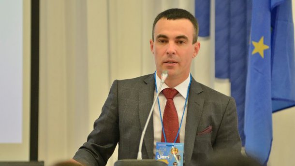 ЗМІ: Майзель публічно «опустив» Богдана – фейковий юрист тиражує фейкові новини