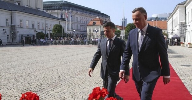 Дипломат объяснил, куда заведет украинско-польские отношения активизации Зеленского 