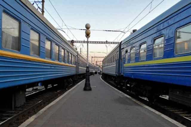 «VIP-вагон»: «Укрзализныця» вляпалась в очередной скандал. ФОТО
