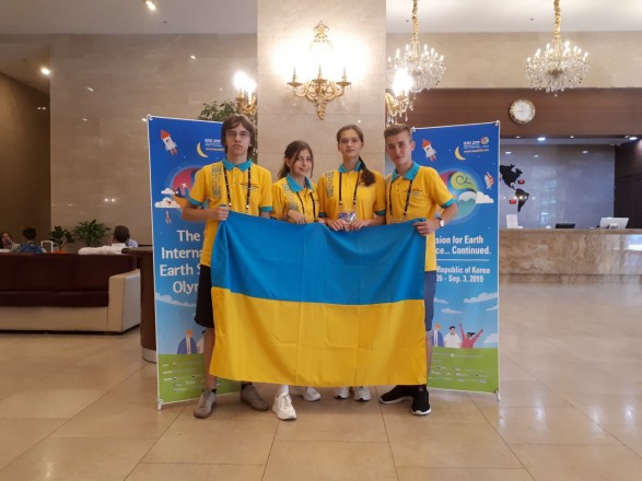 Отрадно: Украинский школьник занял третье место на Международной олимпиаде