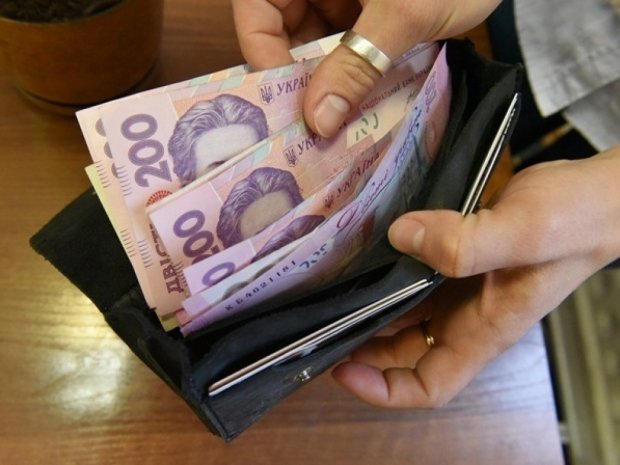 Зарплата украинцев повысится на 30%, но это понравится не всем