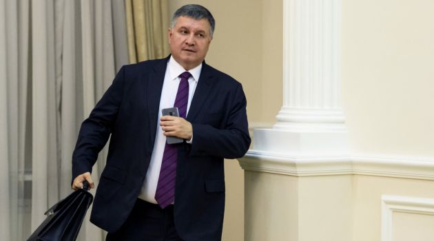 Аваков «очень оперативно» отреагировал на информацию о своей отставке