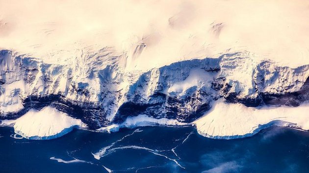 Пришельцы потерпели крушение в Антарктиде: обнаружено несколько инопланетных кораблей