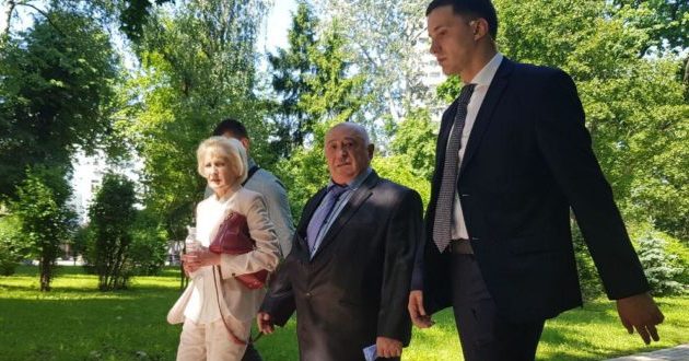 Родители Зеленского уже расплачиваются за президентство сына: подробности произошедшего