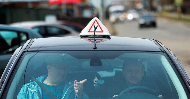 Украинские автошколы вводят новые правила: водительские права получит не каждый