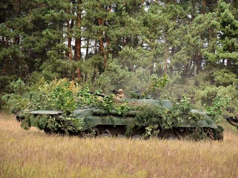Десятки обстрелов на Донбассе: боевики пустили в ход минометы, вооружение БМП и гранатометы