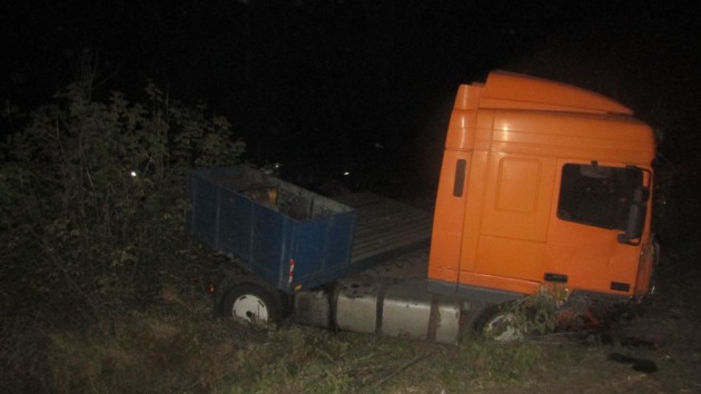 Под Киевом «трактор-призрак» спровоцировал смертельное ДТП. ФОТО