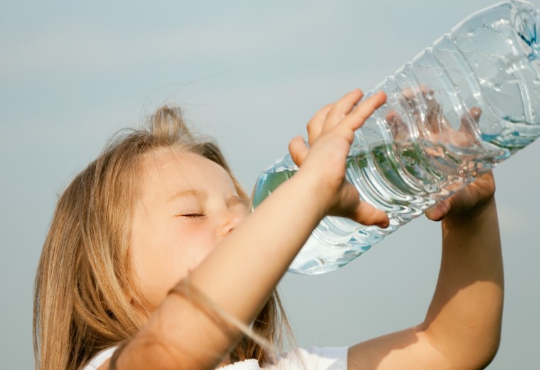 И это не вода: ученые выяснили, что лучше всего утоляет жажду