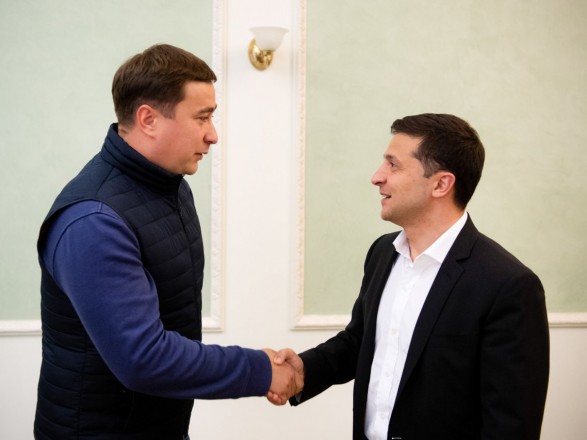 Зеленский утвердил Романа Лещенко на должности уполномоченного по земельным вопросам 