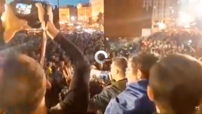 Срочно! В Киеве люди собрались на новый "Майдан". ВИДЕО