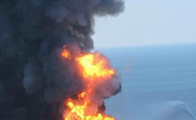 Взрывы под Одессой: Черное море закрывают для отдыхающих
