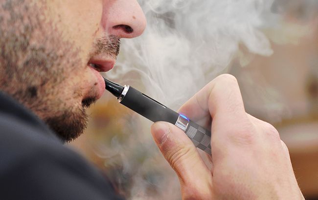 Табачники поддержали закон о налогообложении сигарет и напомнили об IQOS и Glo