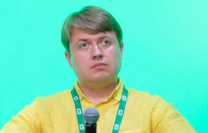 Зачем олигарх Коломойский помогает Путину отменить санкции за аннексию Крыма?