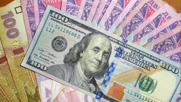 Доллар сорвался с цепи: свежий курс валют на сегодня