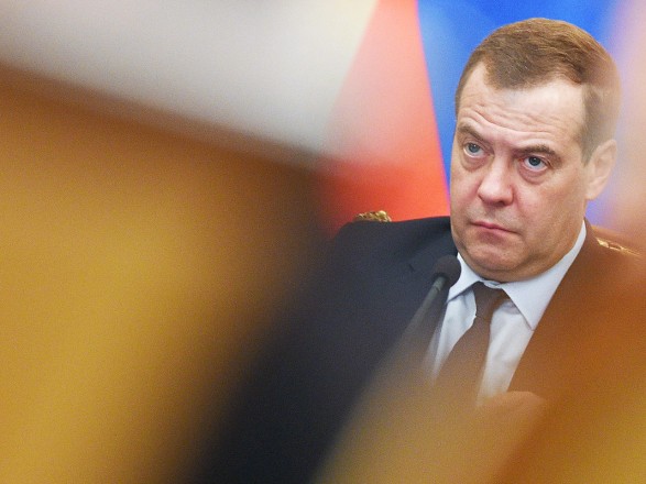 Медведев: Смена власти не помогла украинцам решить «газовые проблемы»