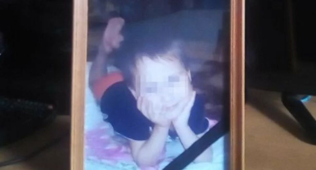 "Какого х** ты мне капот помял!" Полицейский сбил мальчика насмерть, затем пнул его