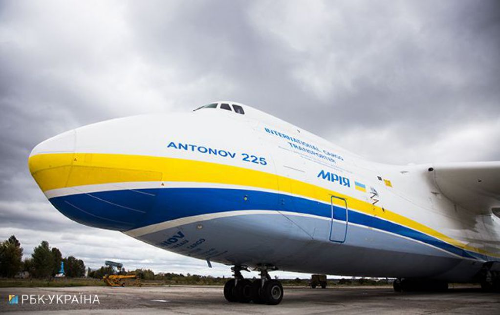 Украинская "Мрия" шокировала Сеть, проехавшись по немецкому автобану. ВИДЕО