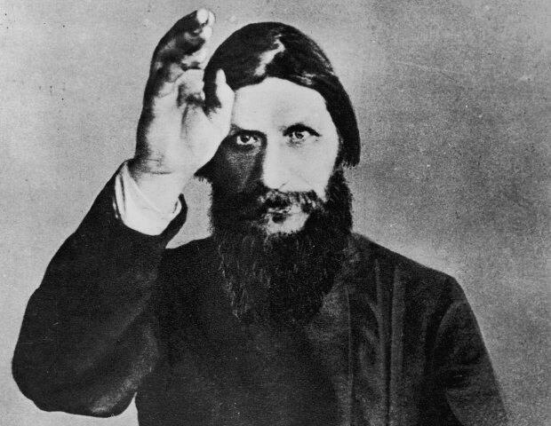 А ему не верили: предсказания старца Распутина, которые уже сбылись