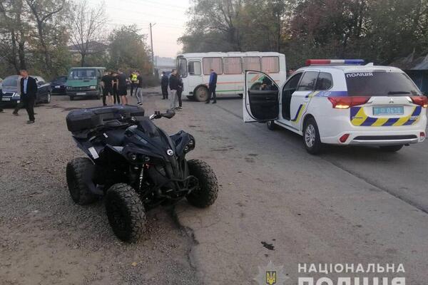 ДТП на Закарпатье: квадроцикл протаранил толпу людей, есть пострадавшие
