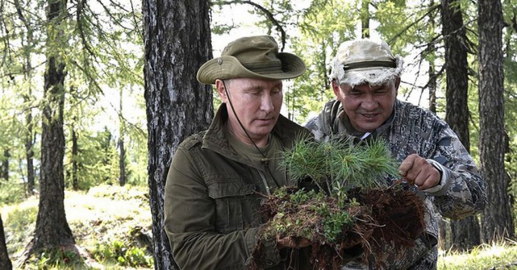 Путин попался на нарушении своего закона: скандальное ВИДЕО облетело мир