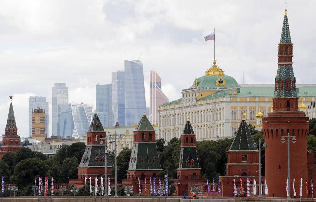 Посольство Кремля и российских олигархов