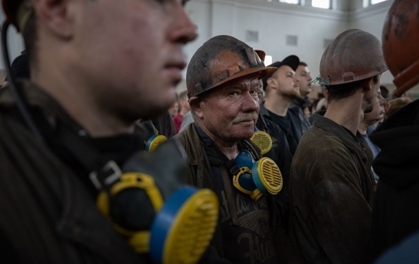 На Донбассе из шахты эвакуировали более 230 горняков: подробности