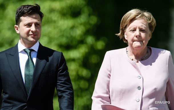 О чем договорились Зеленский и Меркель во время последнего телефонного разговора 