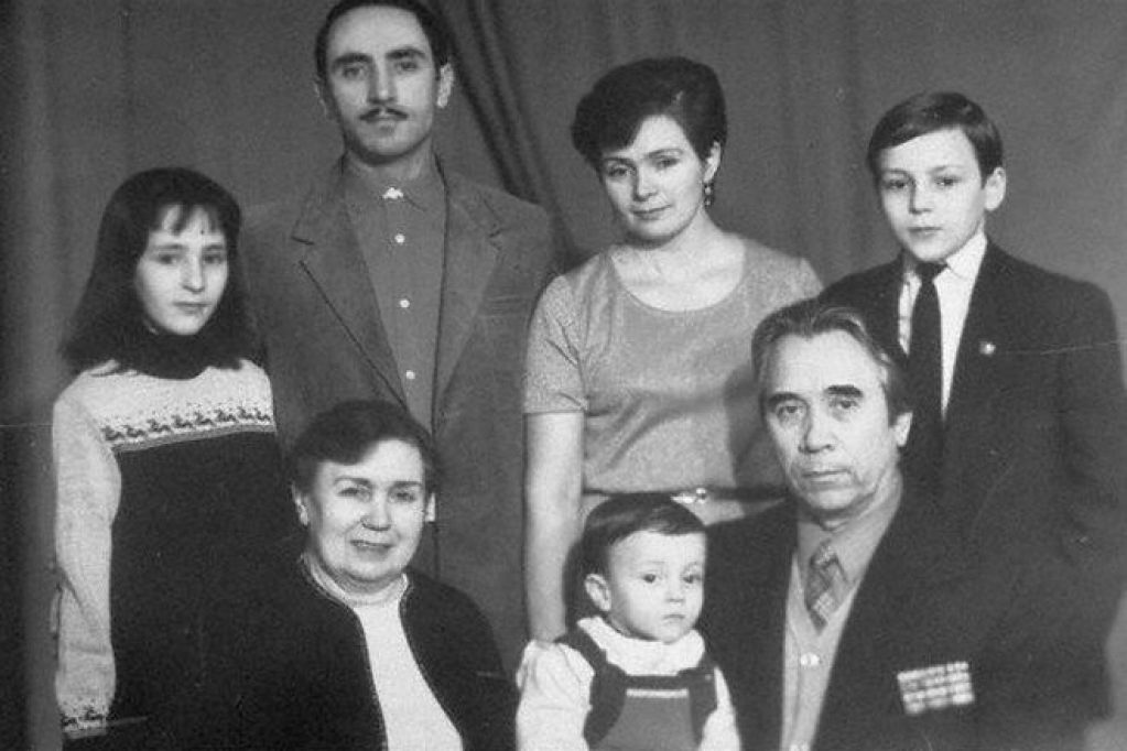 Стало известно, что сделал Ельцин с женой Дудаева после его ликвидации