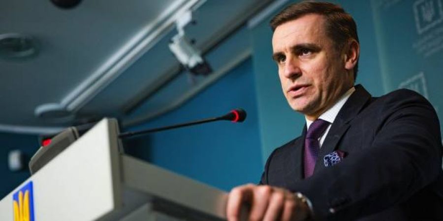 Известный украинский дипломат, критиковавший «пророссийские» действия Зеленского, подал в отставку