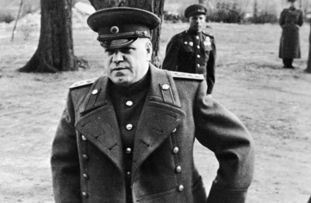 Самые странные вещи, обнаруженные у Жукова при обыске