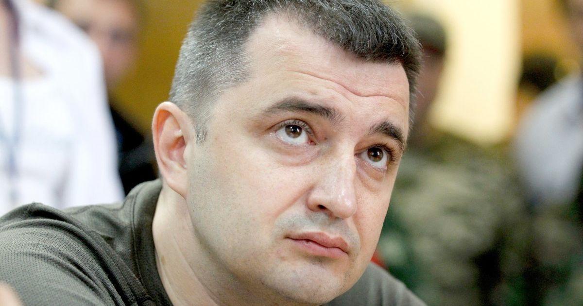 Эксперт: Арестом главы Укрэксимбанка Коломойский помогает Януковичу и Курченко вернуть деньги и медиа-активы