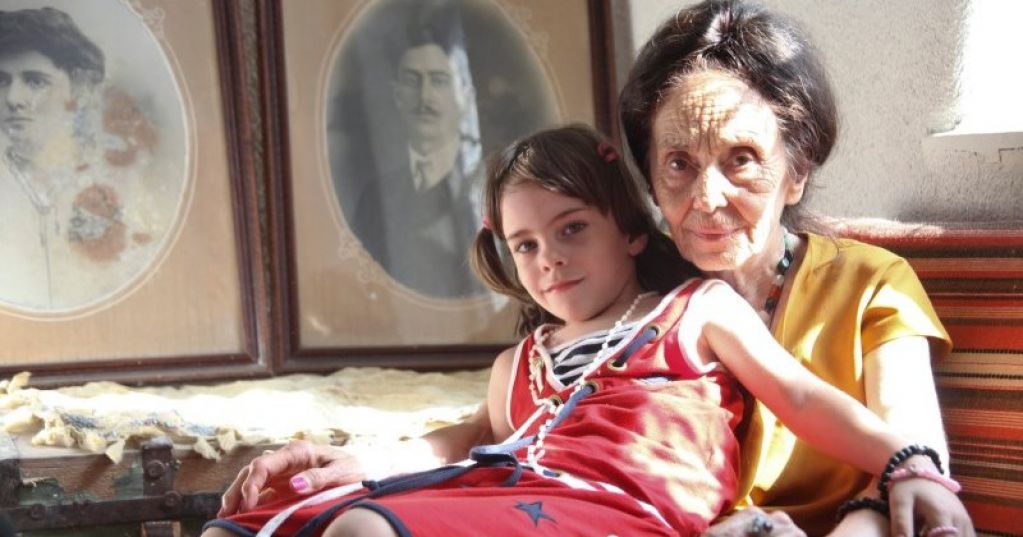 Так выглядит 14-летняя дочь самой старой матери в мире, которая родила в 66 лет