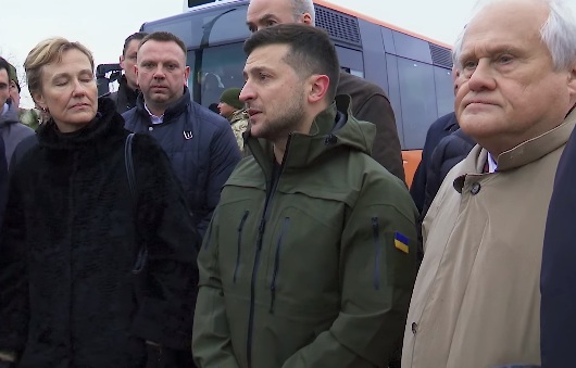 «Обещали - сделали». У Зеленского показали символ единства Украины. ВИДЕО