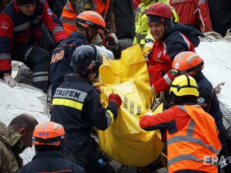 Европу трясет: число жертв землетрясения в Албании достигло 49