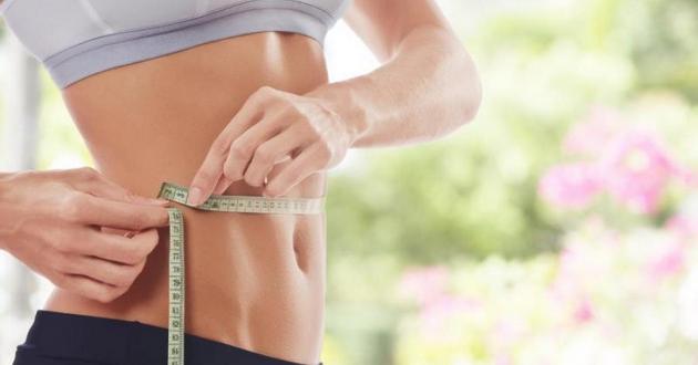Похудеть за 4 недели до Нового года: диетологи назвали самый легкий способ